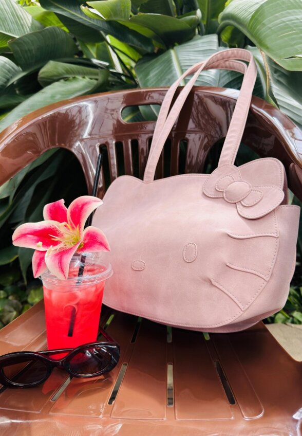 Сумка Hello Kitty из линейки SELA Young