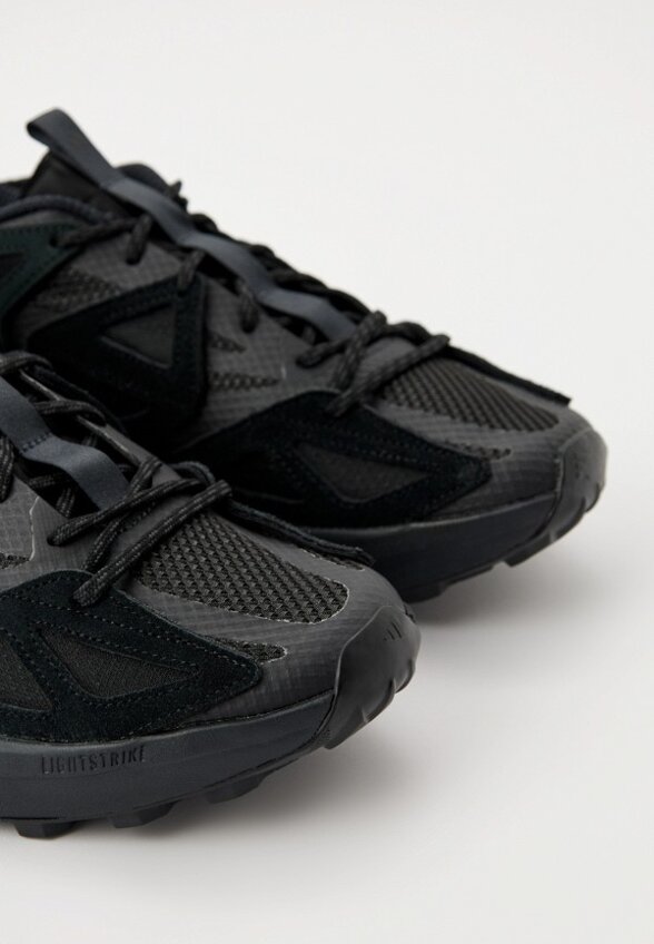 Кроссовки adidas