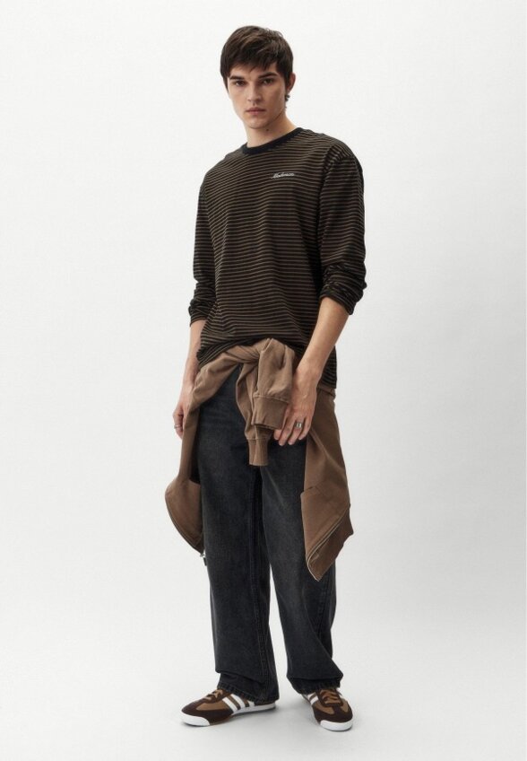 Джинсы Mademan