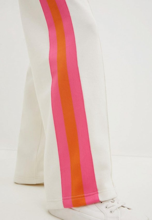 Брюки спортивные Finn Flare