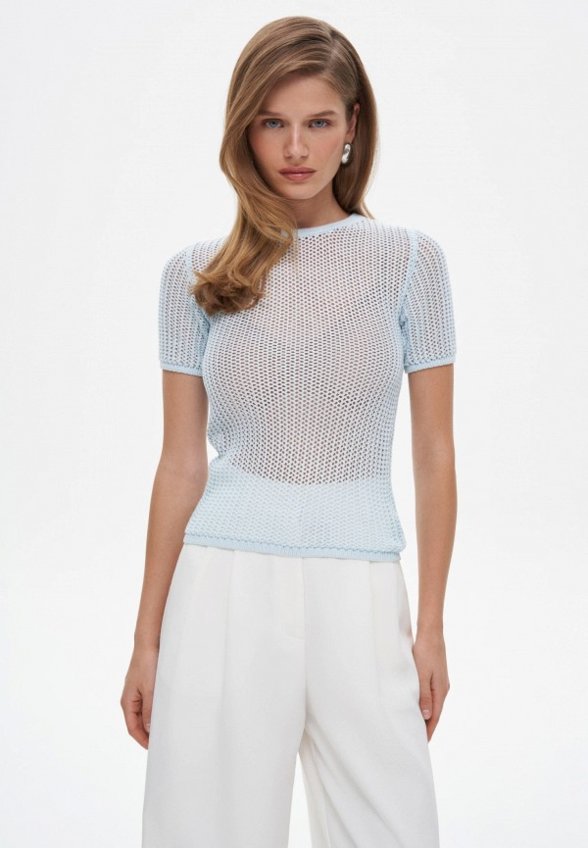 Футболка Charmstore