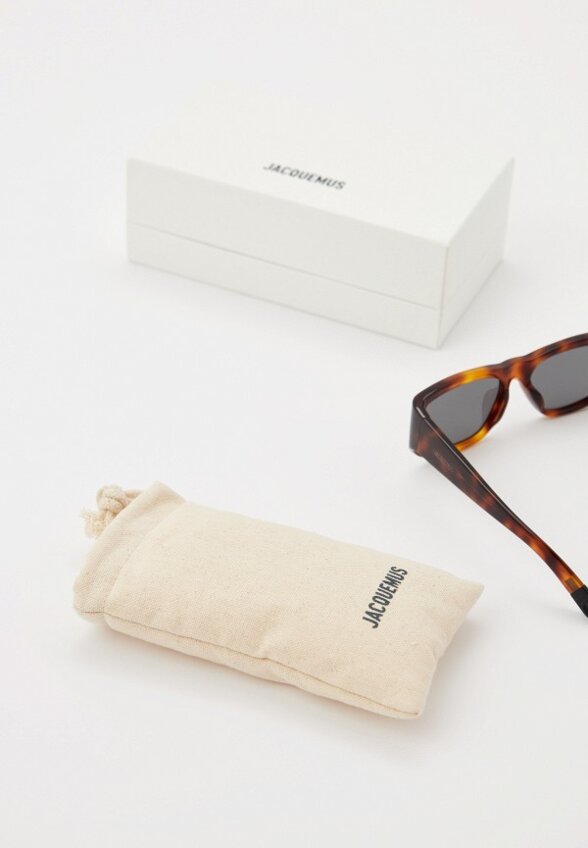 Очки солнцезащитные Jacquemus