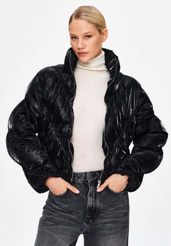 Пуховик Miss Chic