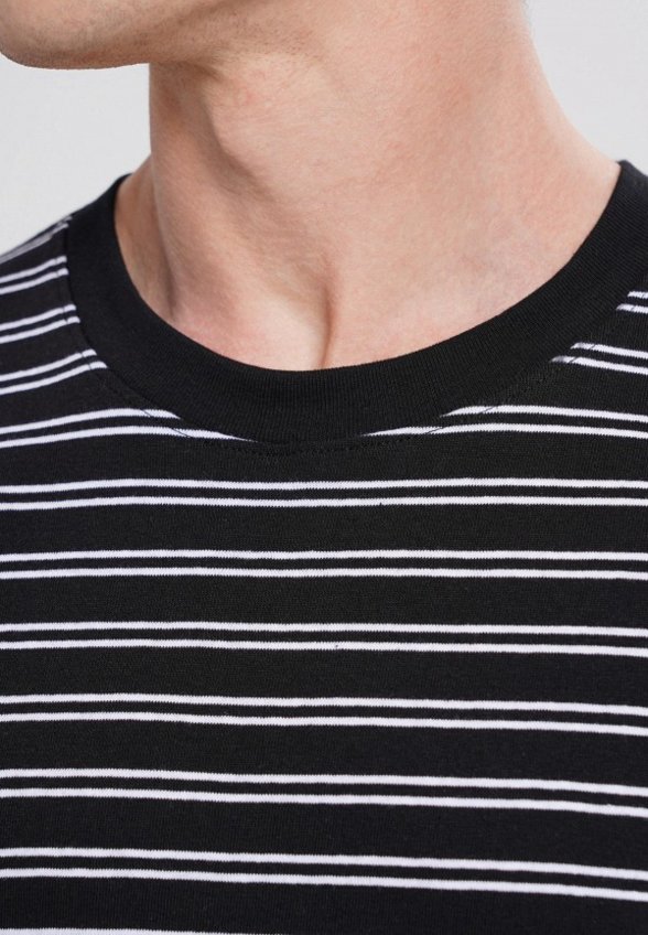 Футболка Твое