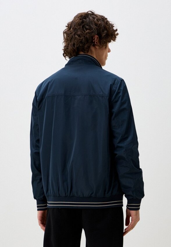 Бомбер LC Waikiki