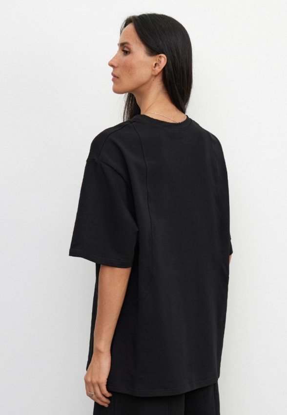 Футболка Charmstore