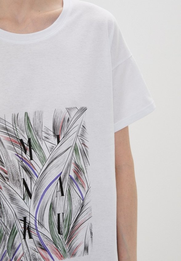 Футболка Minaku