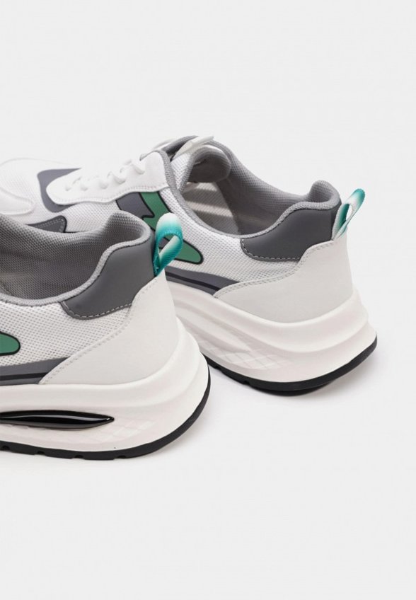 Кроссовки Bruno Renzoni