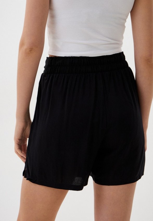 Шорты Terranova