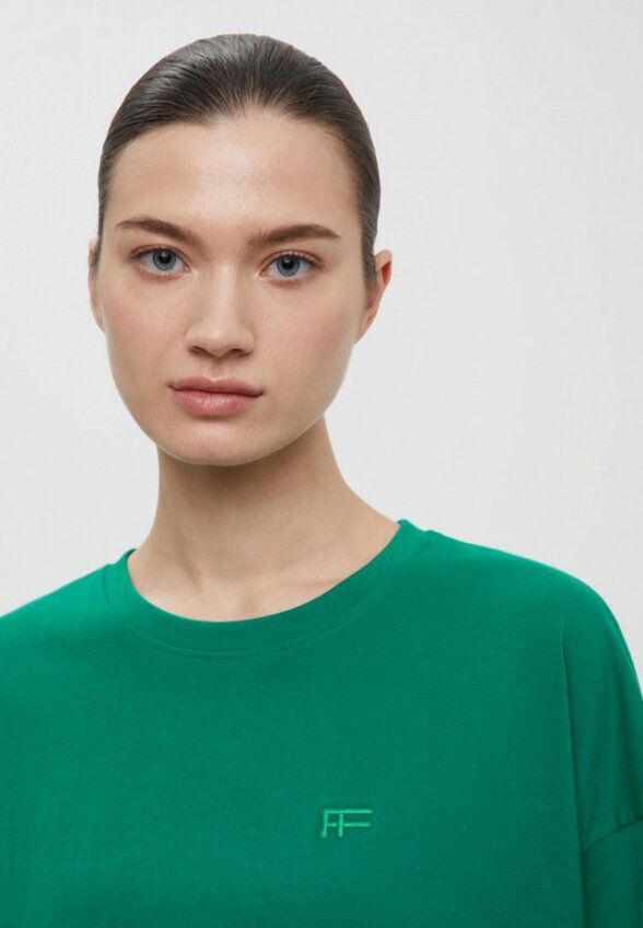 Футболка Finn Flare