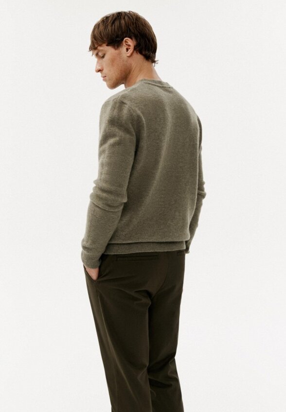 Джемпер Yollo