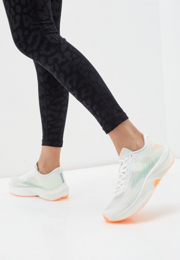 Кроссовки Anta