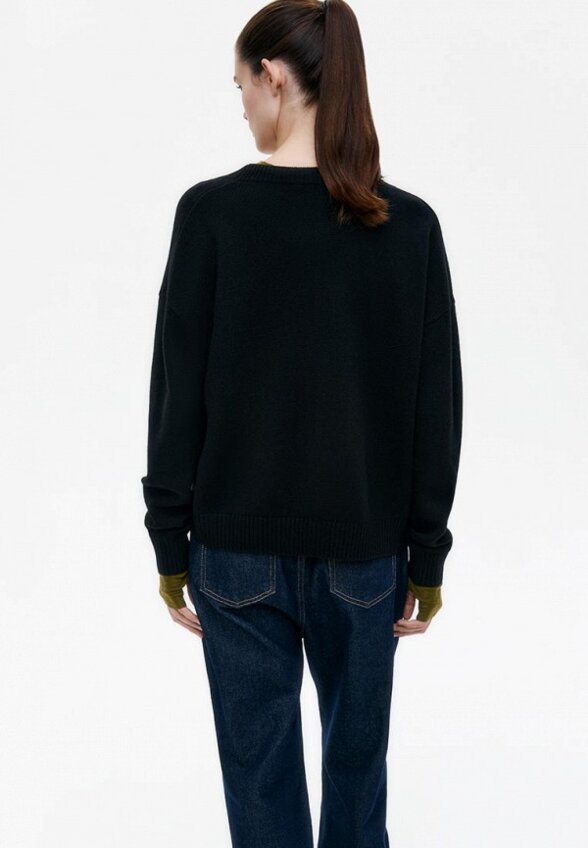 Пуловер Yollo