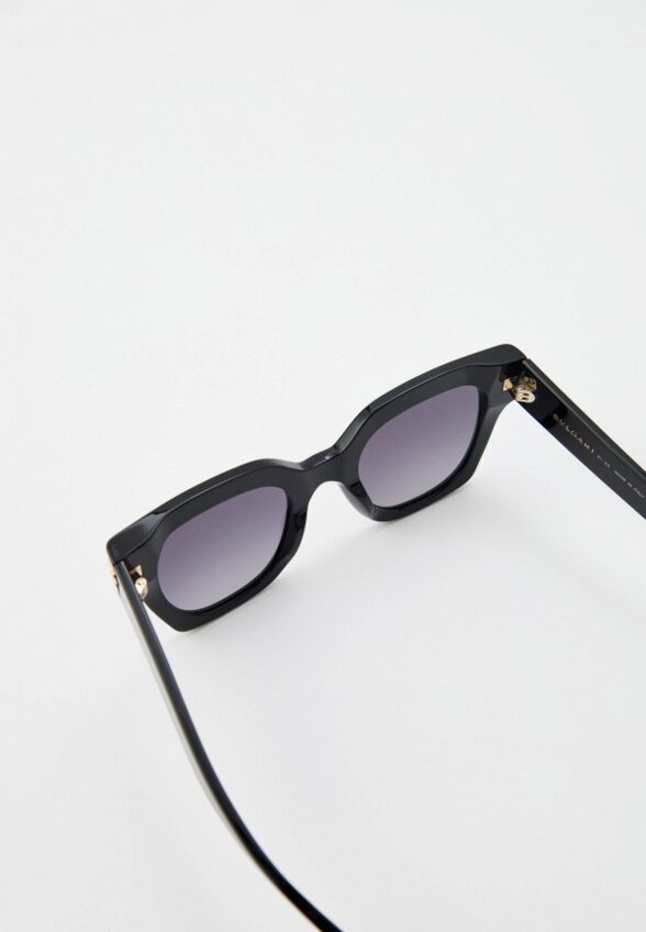 Очки солнцезащитные Bvlgari