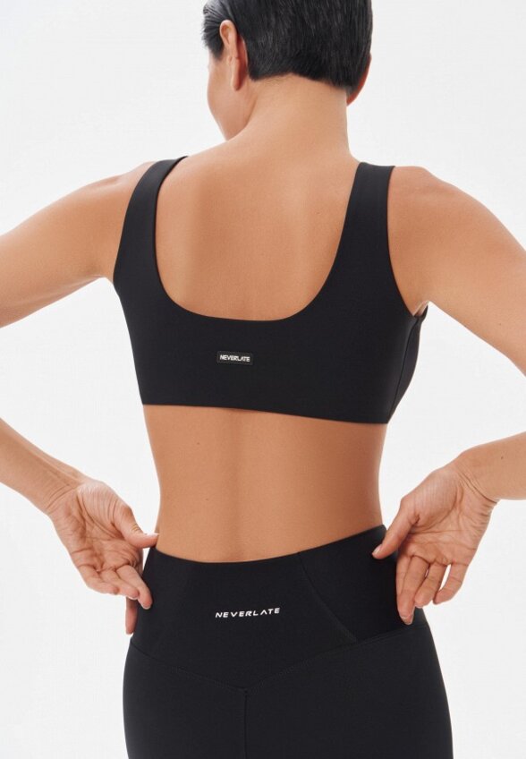 Топ спортивный Neverlate