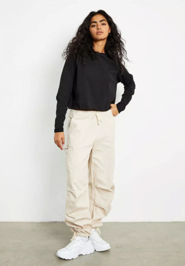 Лонгслив Artwear