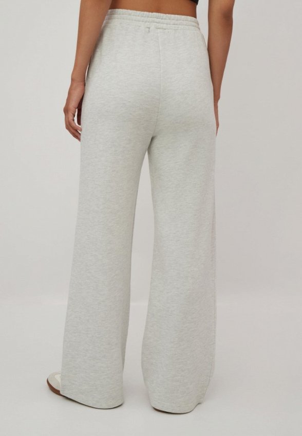 Брюки спортивные Modis