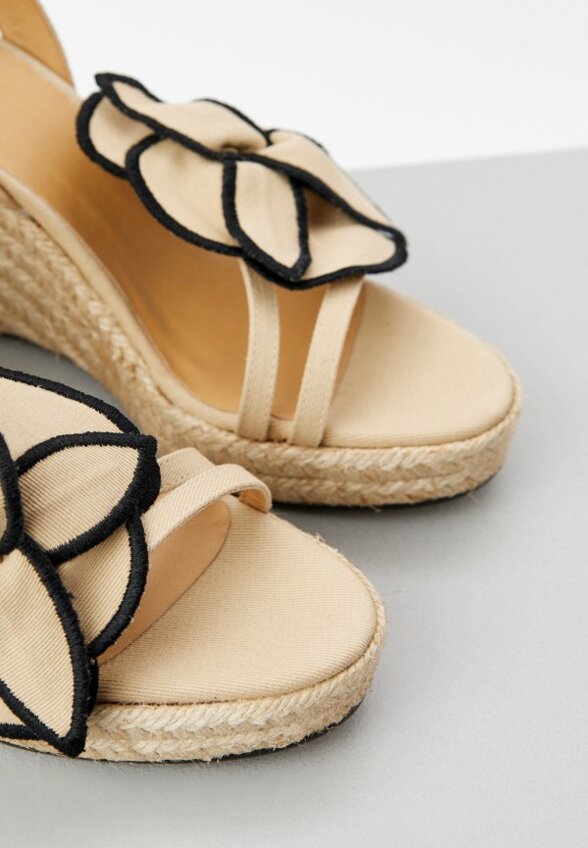 Босоножки Castaner