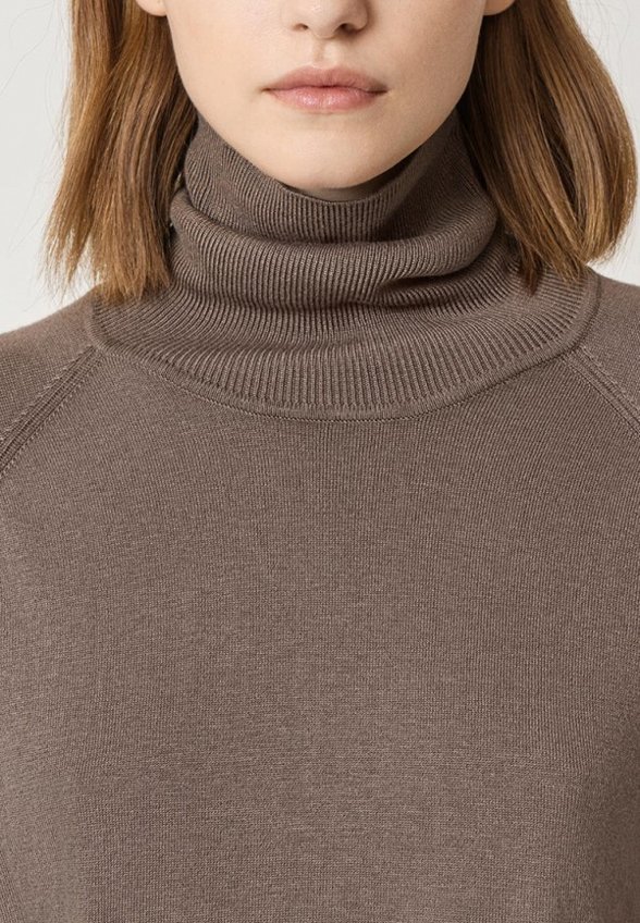 Водолазка Baon