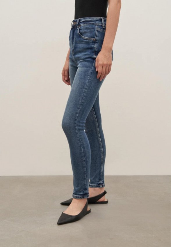 Джинсы Finn Flare