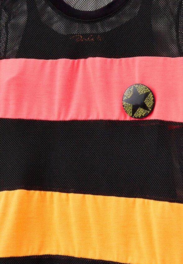 Футболка, майка и значок Dali