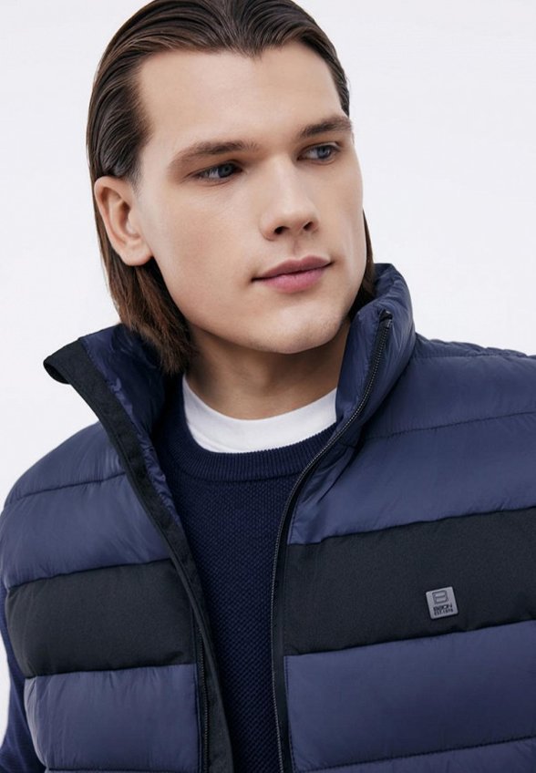 Жилет утепленный Baon