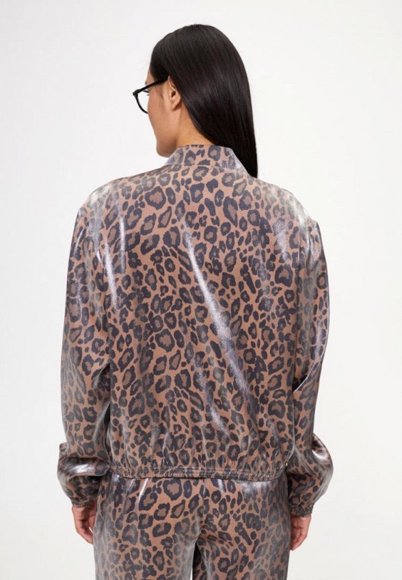 Бомбер SashaOstrov