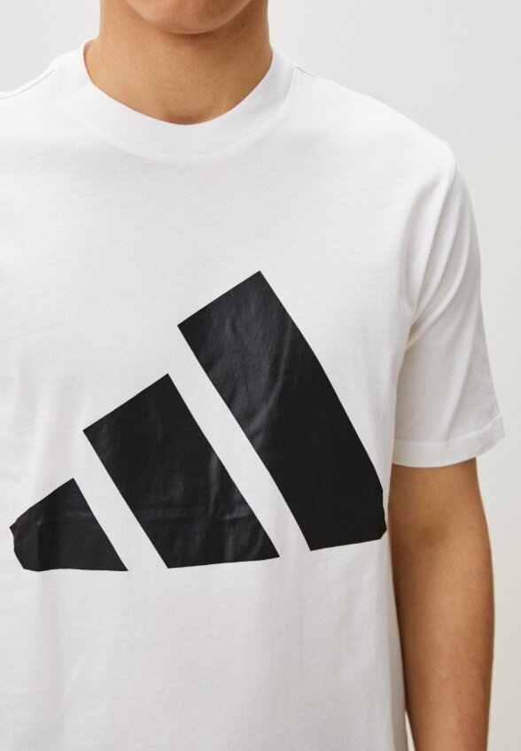 Футболка adidas