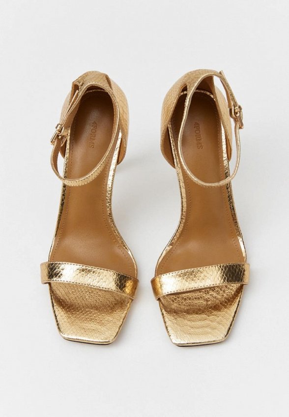 Босоножки 4forms