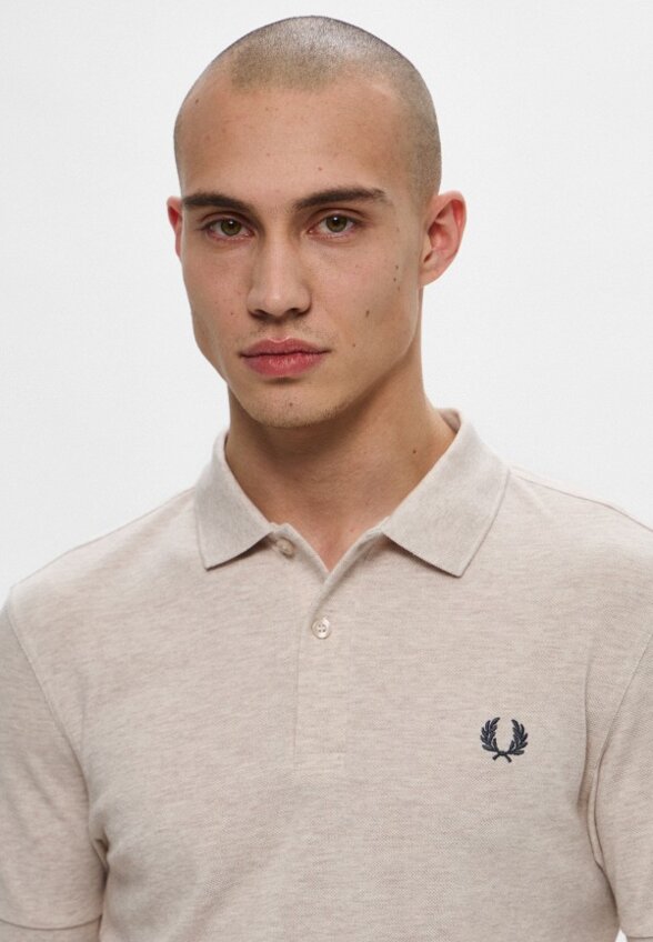Поло Fred Perry
