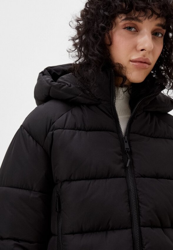 Пуховик Terranova