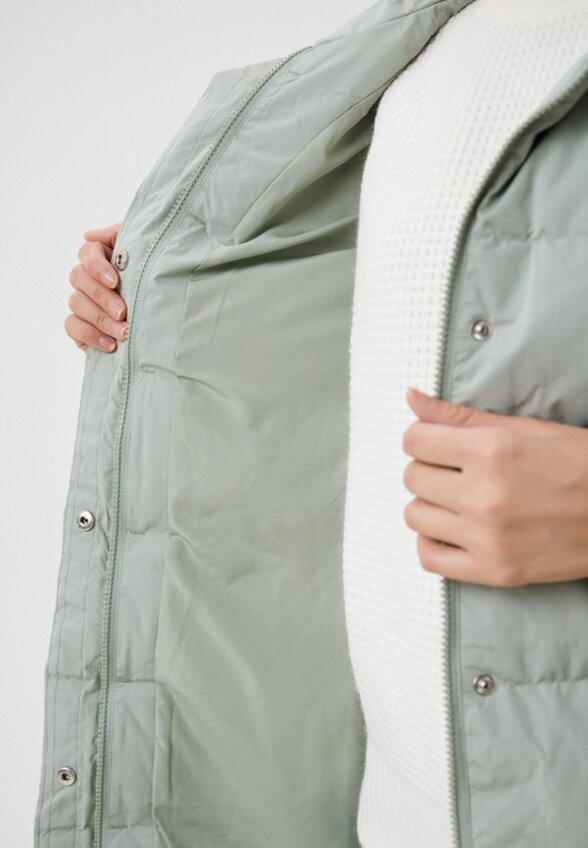 Пуховик Снежная Королева