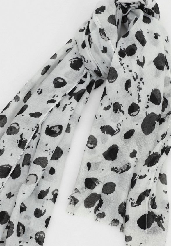 Палантин Lilly Bennet