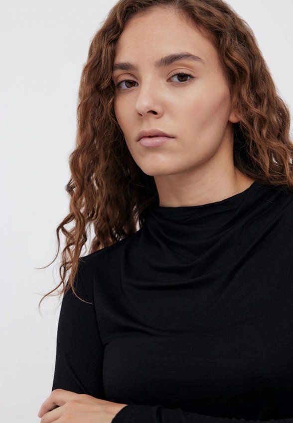 Лонгслив Baon