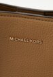 Сумка и брелок Michael Michael Kors3  - превью
