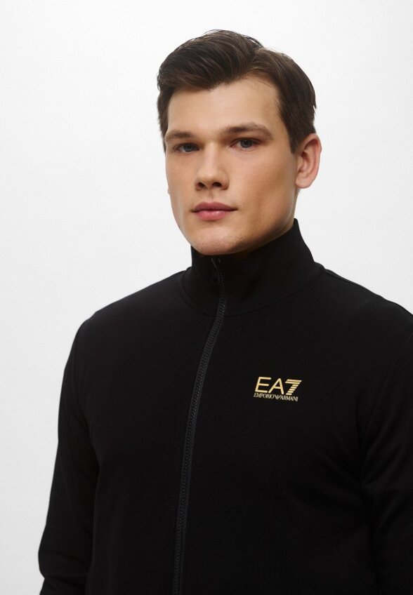 Костюм спортивный EA7