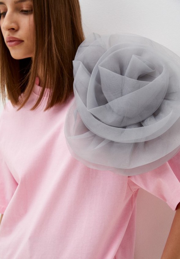 Футболка и брошь Diverius