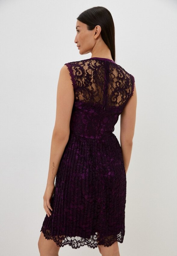 Платье MadaM T