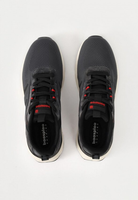 Кроссовки Baasploa