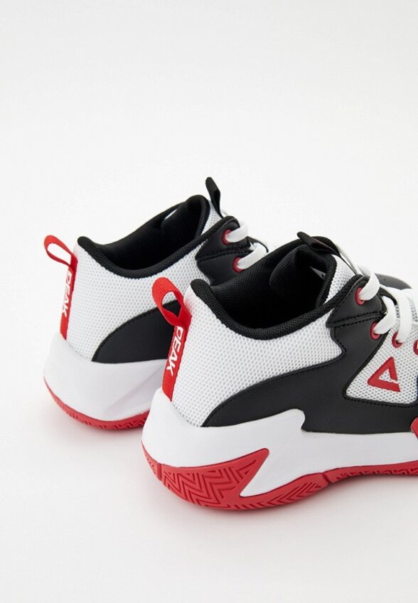 Кроссовки Peak