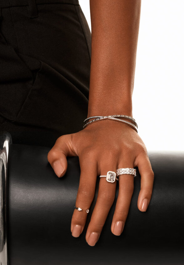 Серебряное двойное кольцо с фианитами MIE