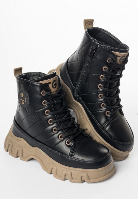 Ботинки Tikkago