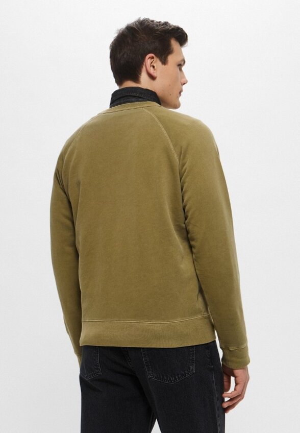 Свитшот Closed