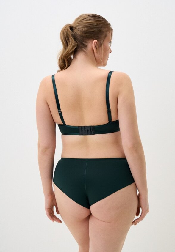 Бюстгальтер и трусы Indefini