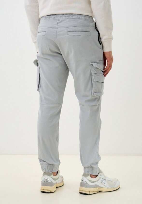 Брюки Terranova