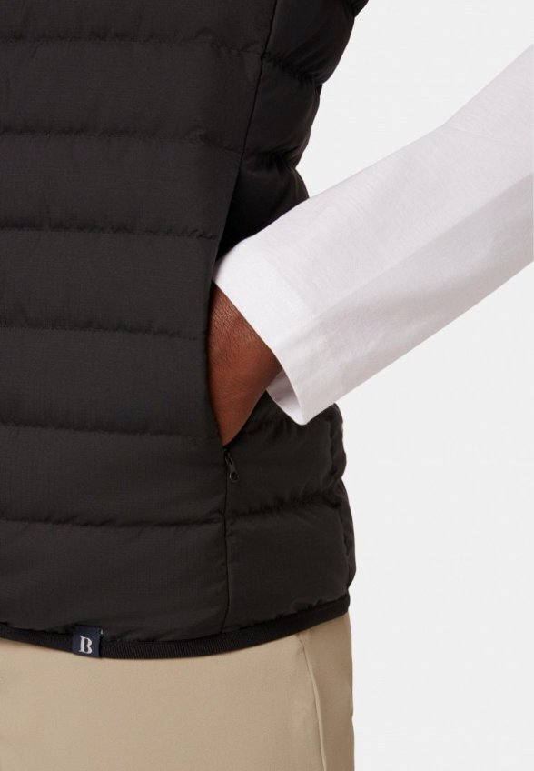 Жилет Boggi Milano