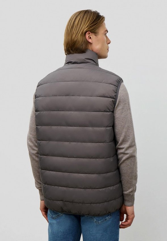 Жилет утепленный Baon