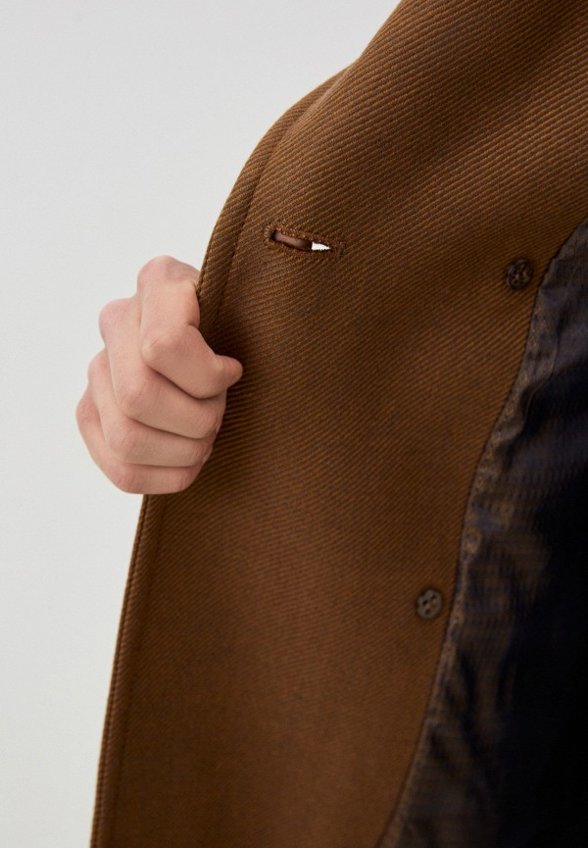 Пальто двубортное Bazioni