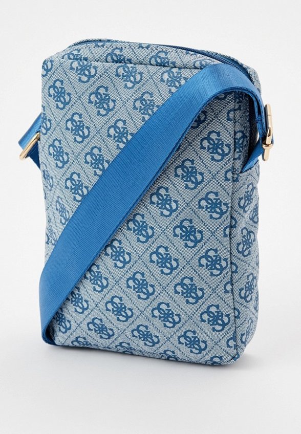 Сумка Guess