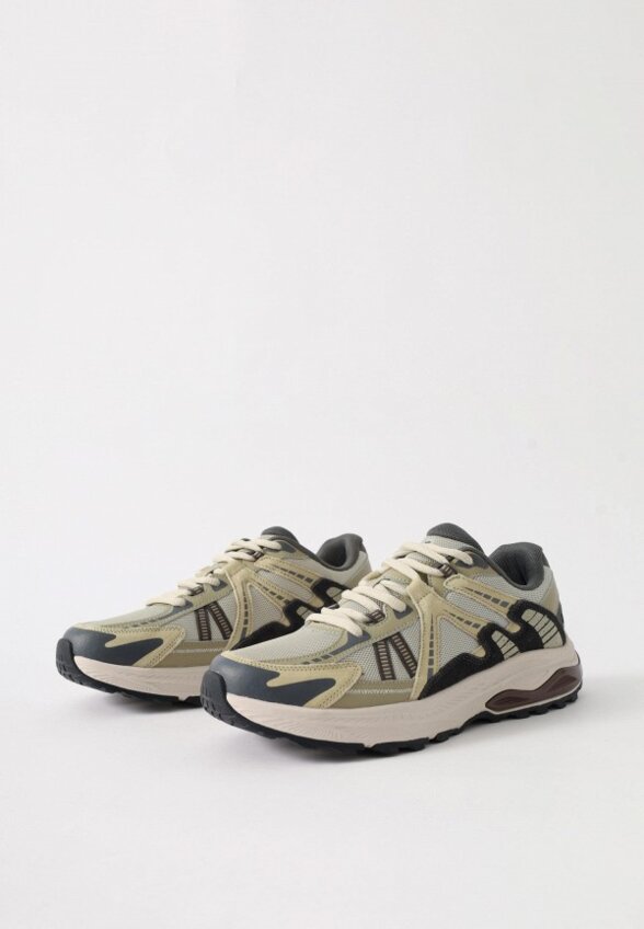 Кроссовки Baasploa